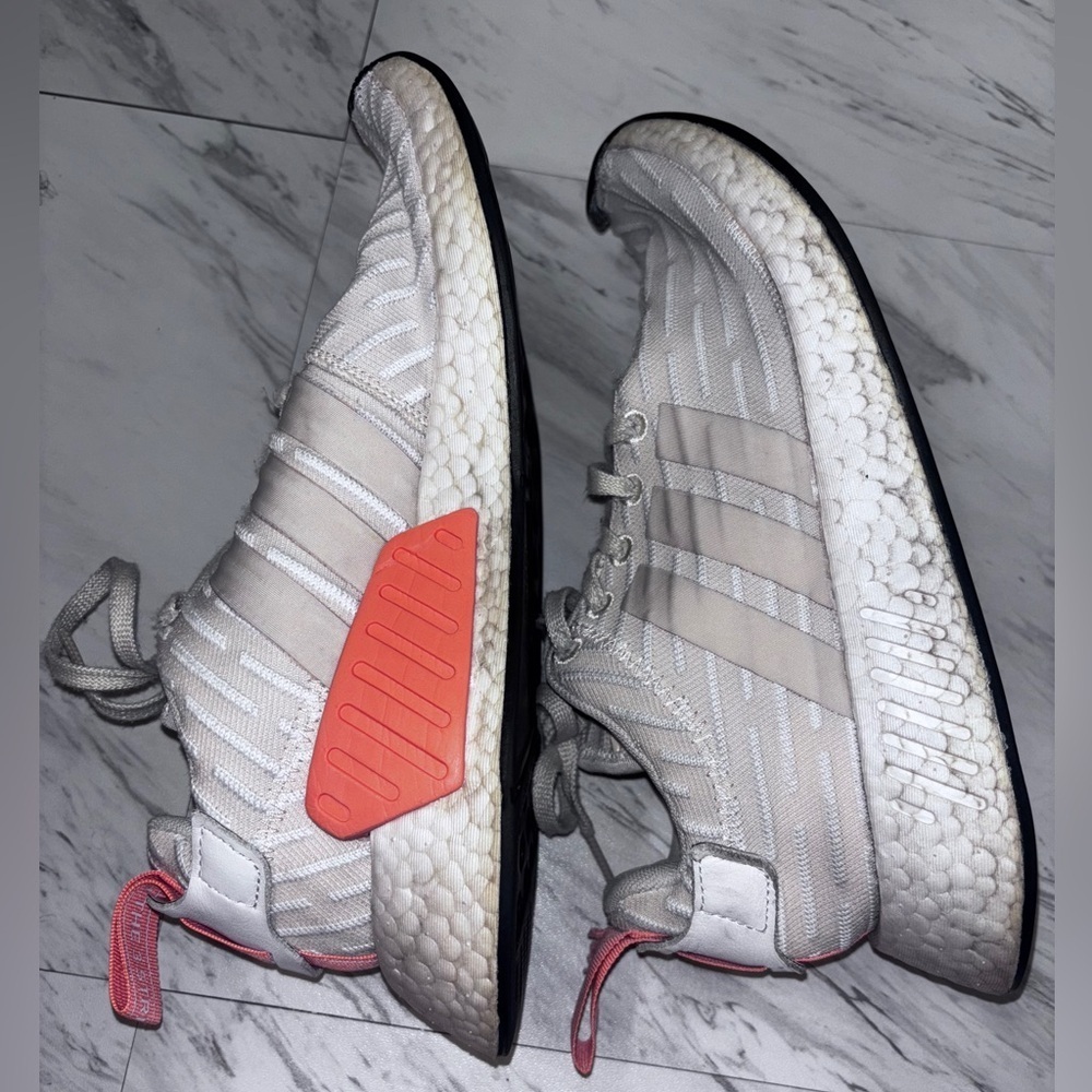 Adidas NMD R2 Primeknit Linen Women Sneaker Sz 6 Beige Khaki Coral Size: 8.5 - Picture 9 of 9